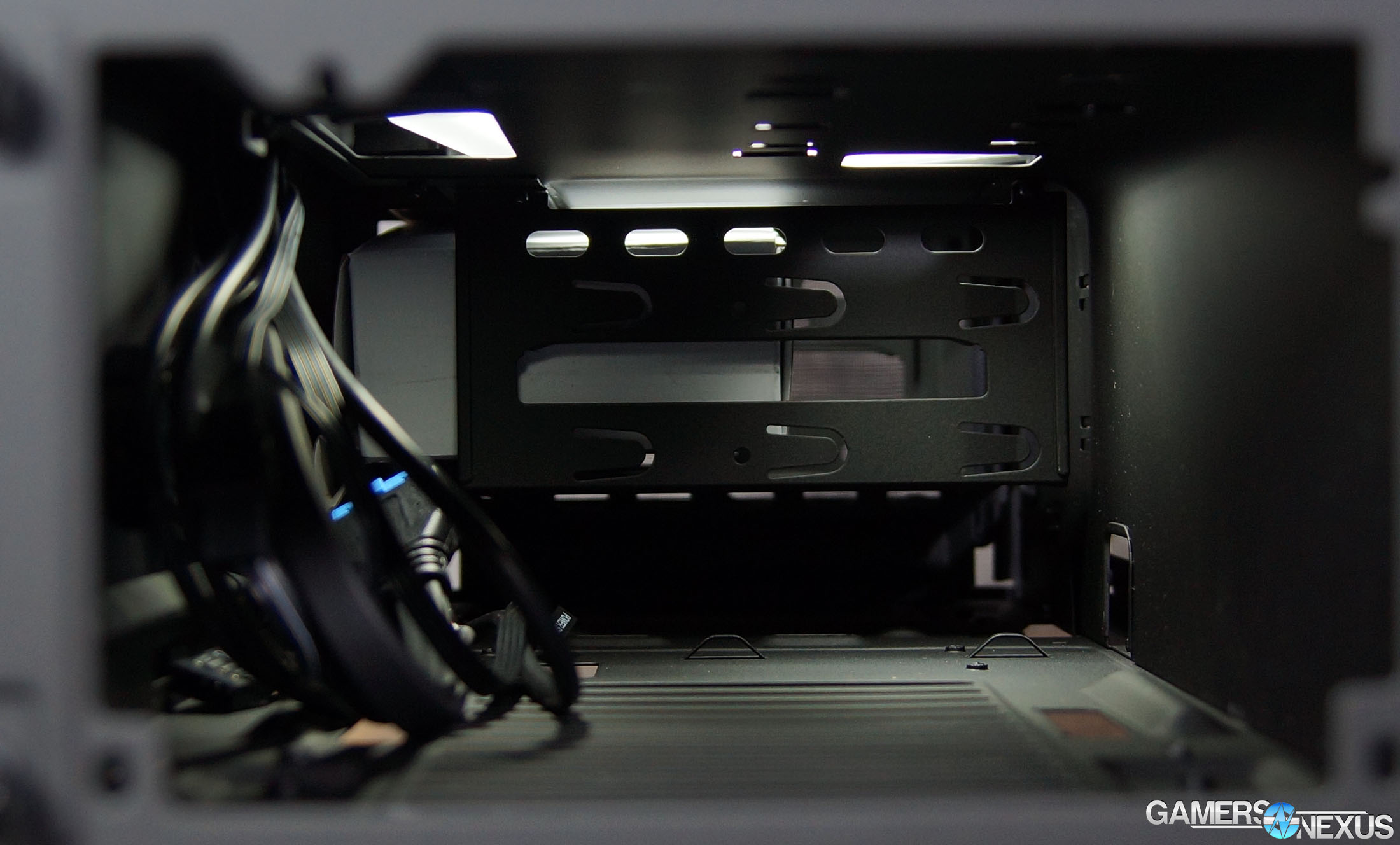 nzxt-s340-elite-psu-shroud