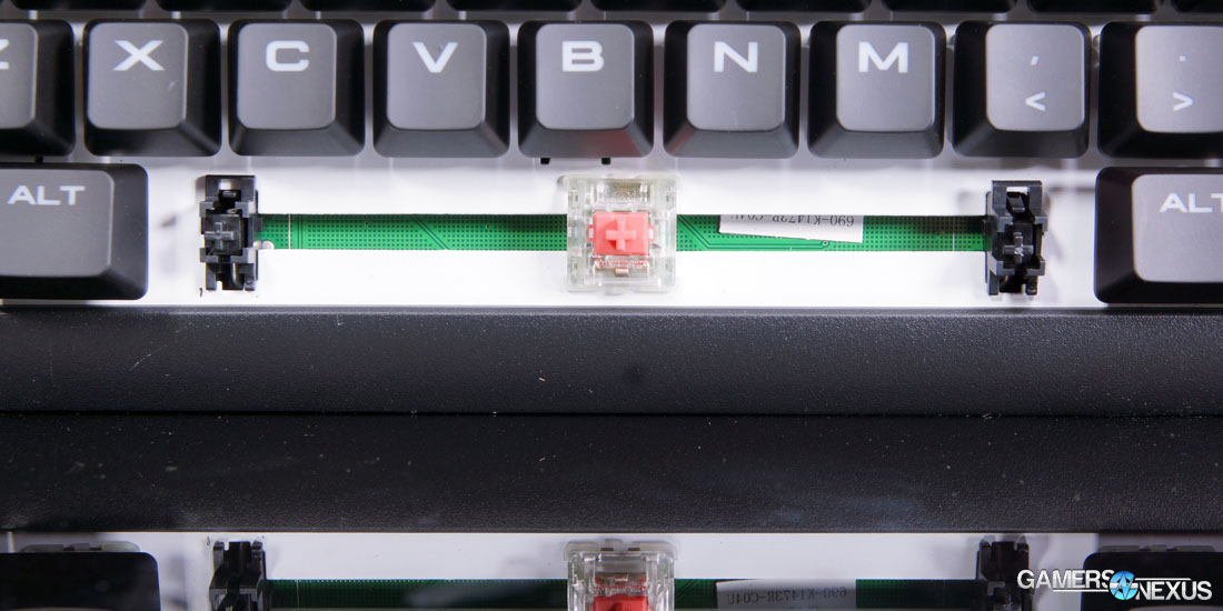 corsair-strafe-rgb-2