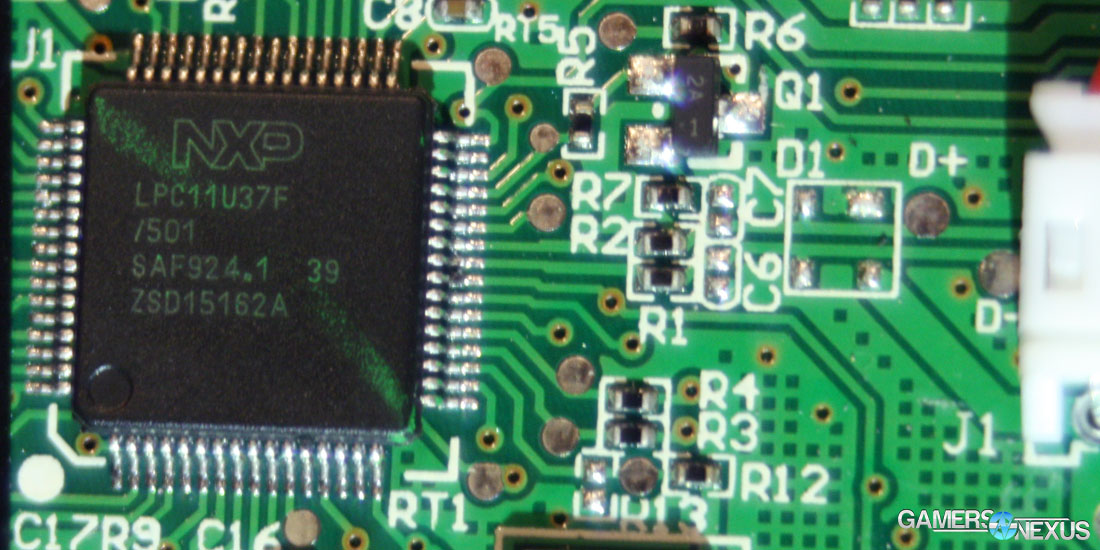 corsair-strafe-rgb-inside-3