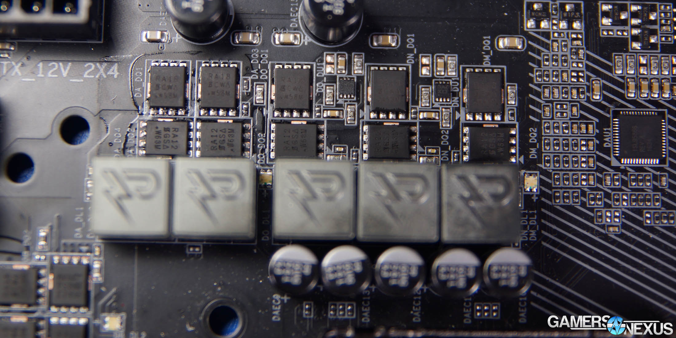 gigabyte-z270x-g7-vrm3