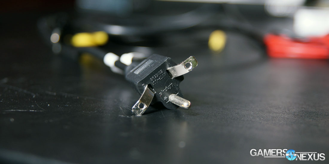 grounding-cable-bent-plug